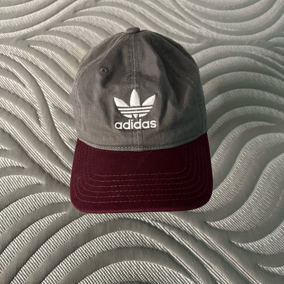 adidas Other - Adidas dat hat
